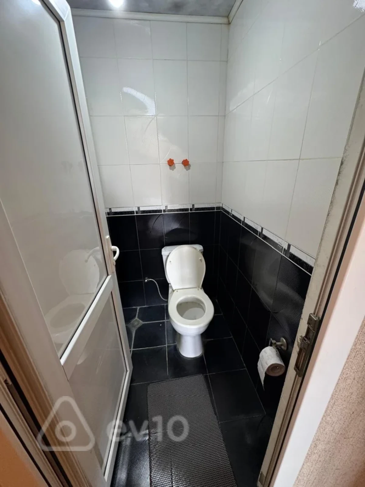 Kirayə verilir 3 otaqlı yeni tikili 110 m²