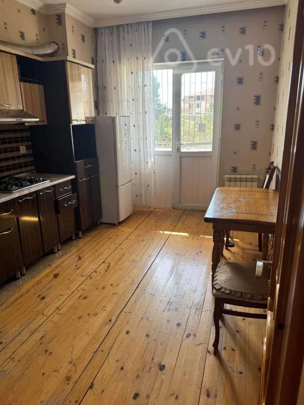 Kirayə verilir 3 otaqlı yeni tikili 110 m²