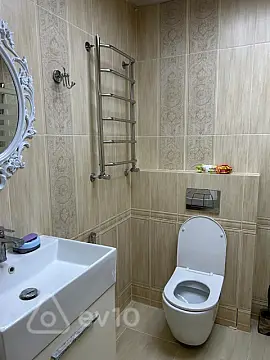 Kirayə verilir 2 otaqlı yeni tikili 87 m²