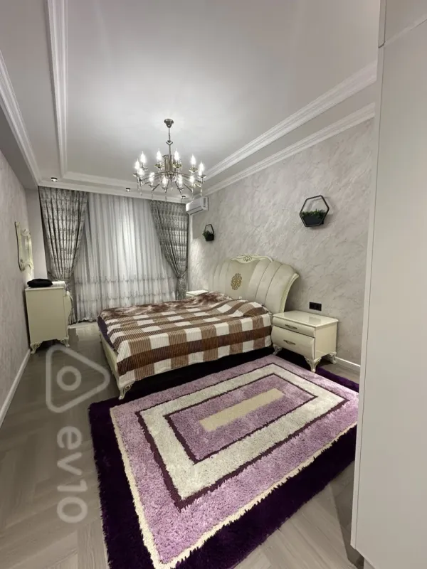 Kirayə verilir 3 otaqlı yeni tikili 110 m²