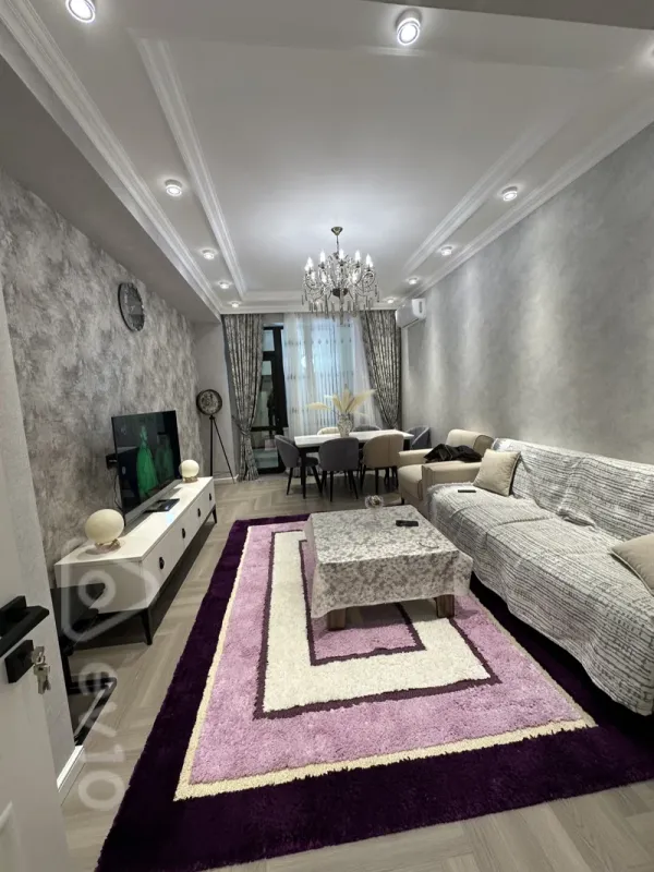 Kirayə verilir 3 otaqlı yeni tikili 110 m²