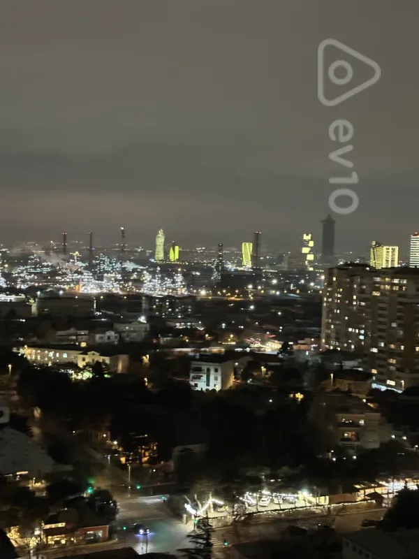 Kirayə verilir 3 otaqlı yeni tikili 110 m²