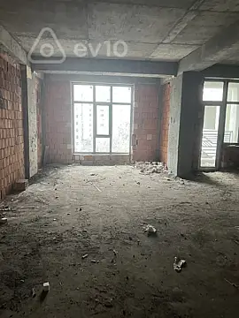 Satılır 4 otaqlı yeni tikili 170 m²