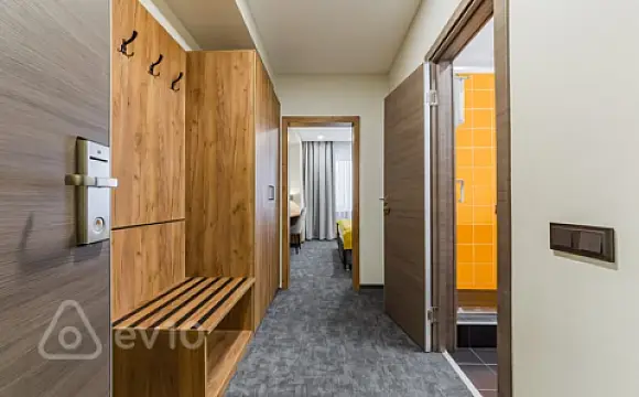 Satılır mənzil 4500 m²