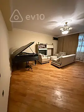 Satılır 3 otaqlı yeni tikili 152 m²