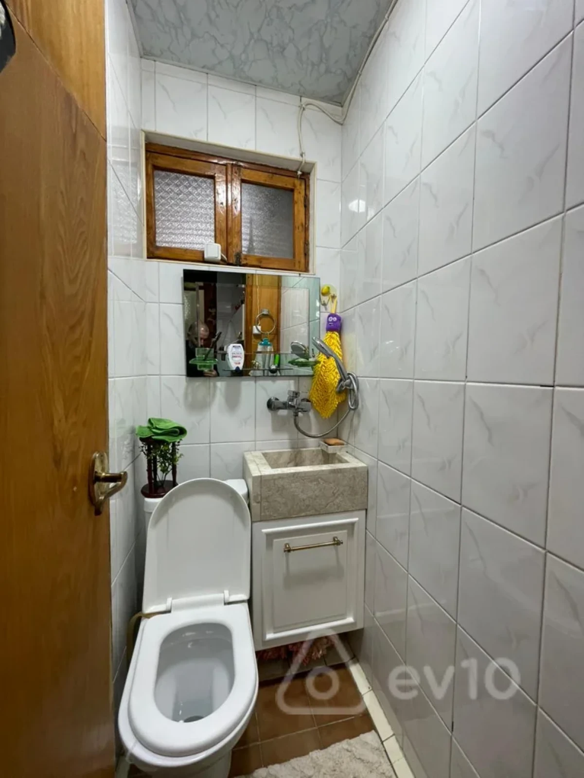 Satılır 3 otaqlı köhnə tikili 85 m²