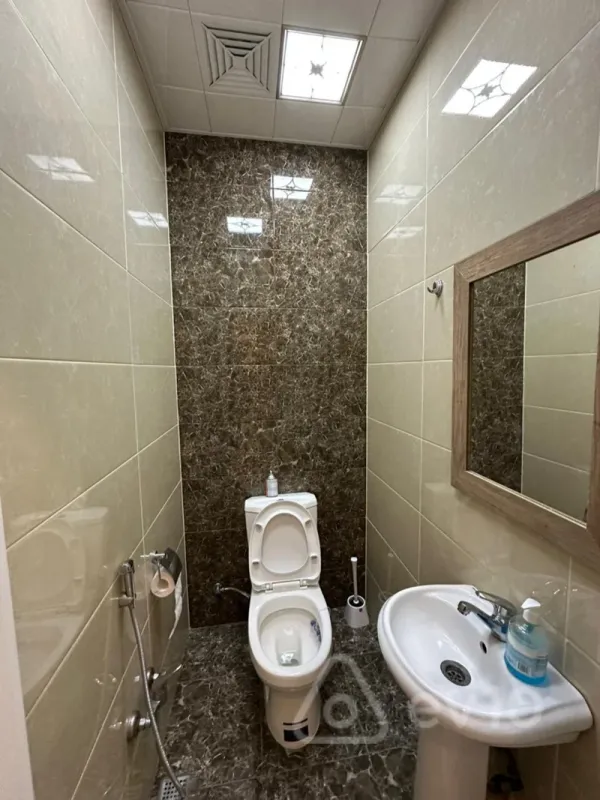 Kirayə verilir 2 otaqlı yeni tikili 75 m²