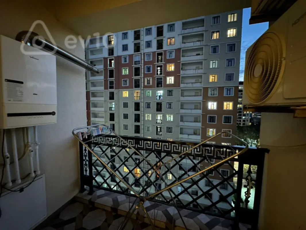 Kirayə verilir 2 otaqlı yeni tikili 75 m²