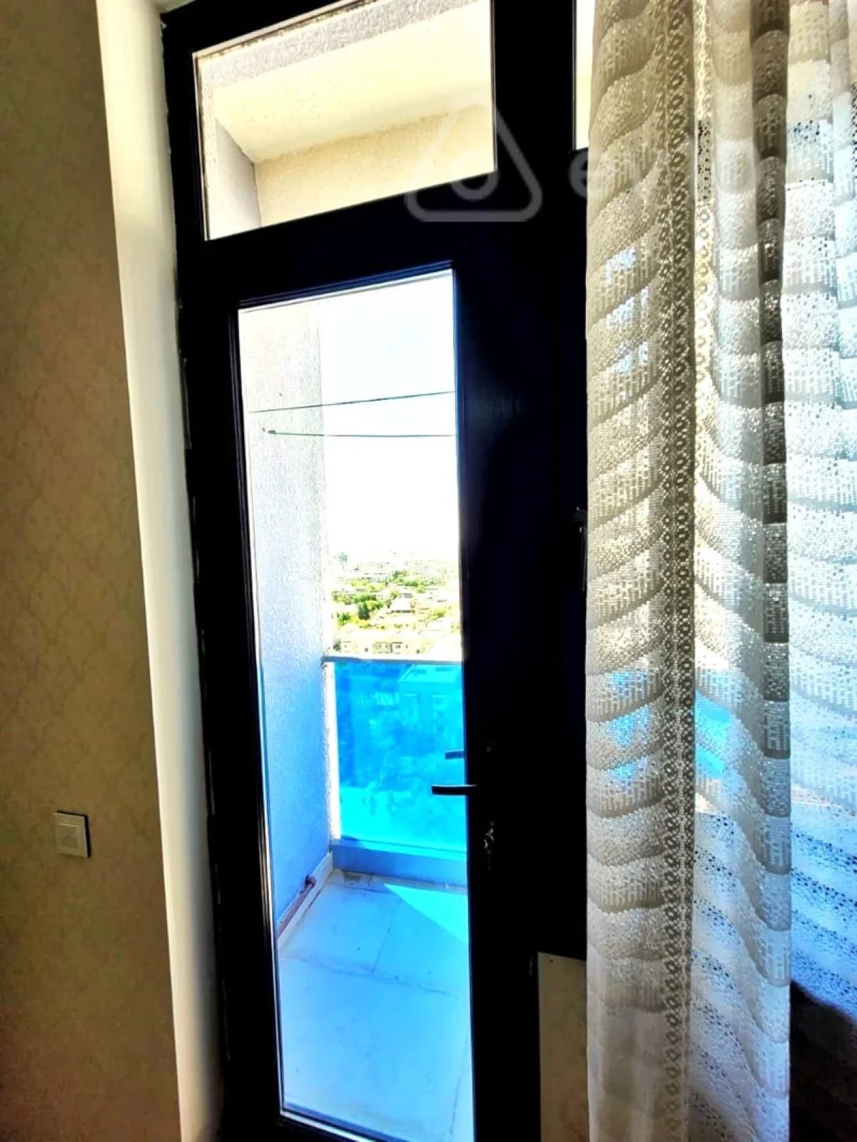 Kirayə verilir 2 otaqlı yeni tikili 60 m²