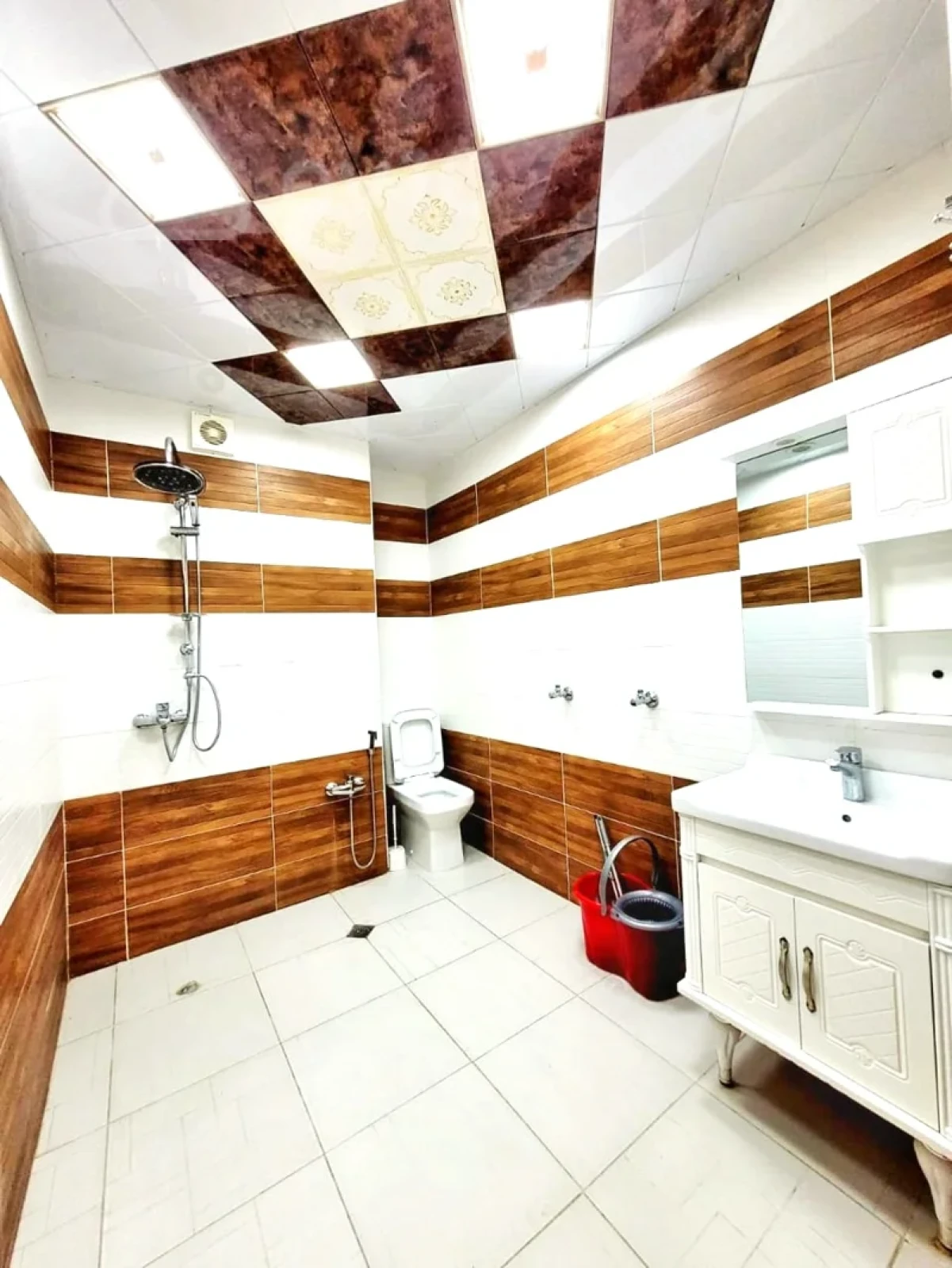 Kirayə verilir 2 otaqlı yeni tikili 60 m²