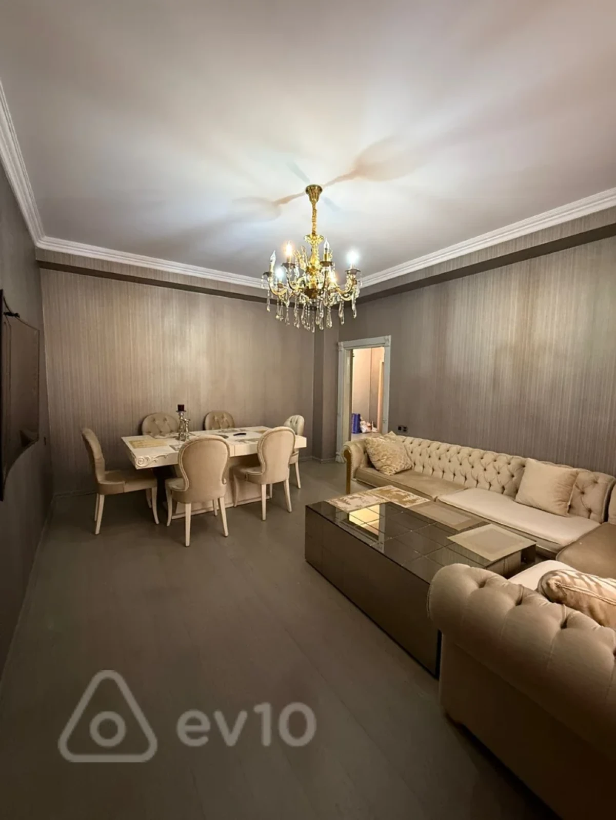 Kirayə verilir 2 otaqlı yeni tikili 95 m²
