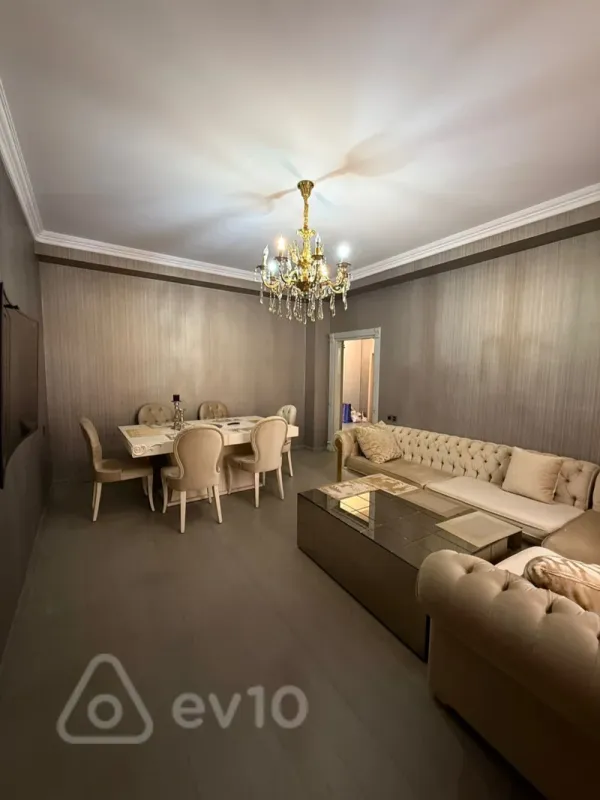 Kirayə verilir 2 otaqlı yeni tikili 95 m²