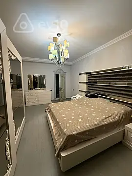 Kirayə verilir 2 otaqlı yeni tikili 95 m²