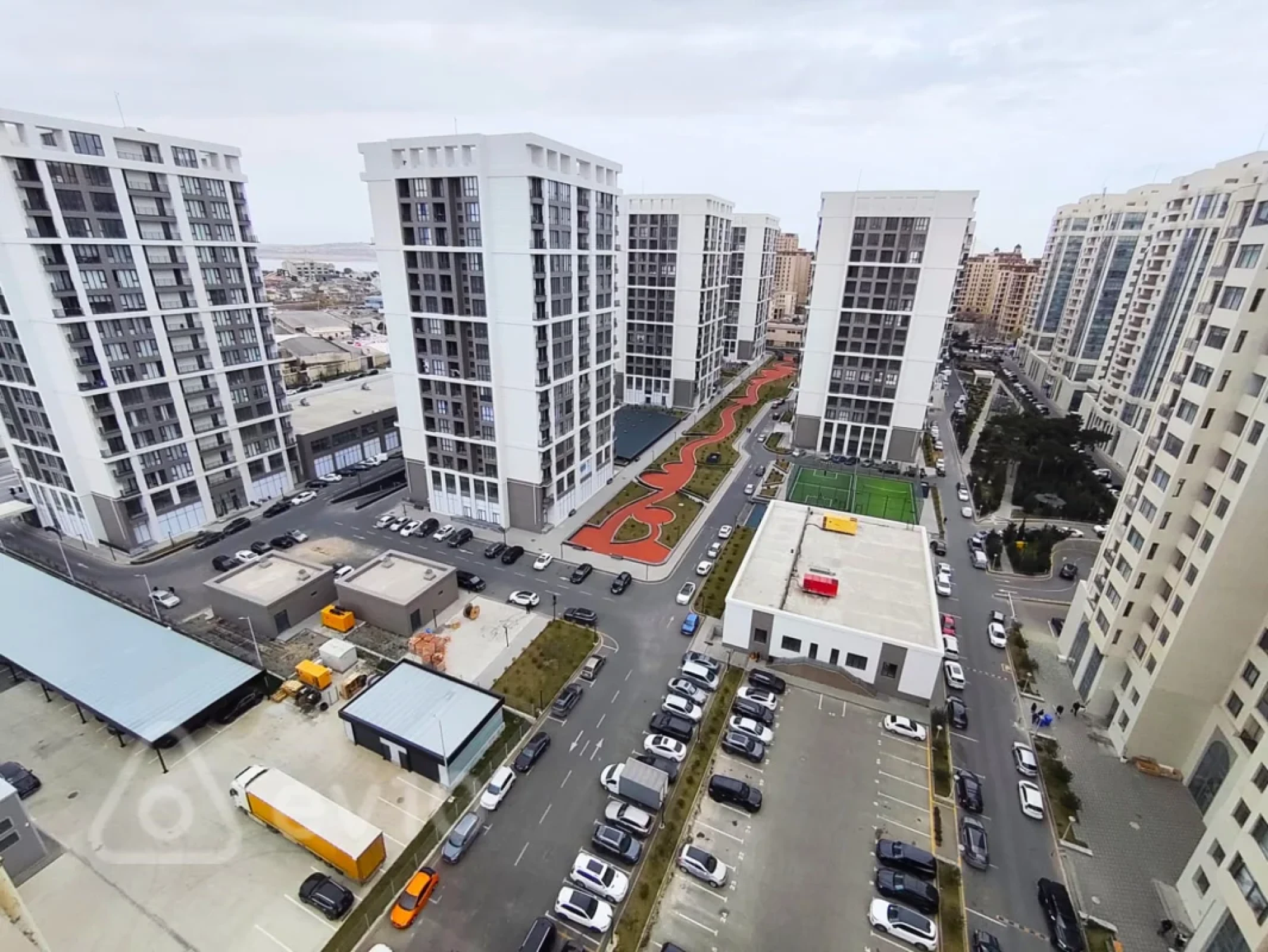 Kirayə verilir 2 otaqlı yeni tikili 95 m²