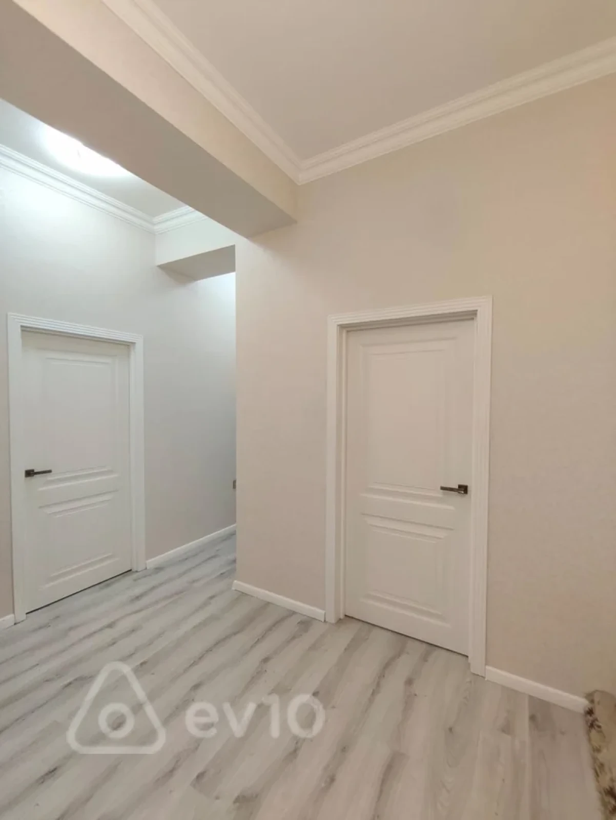 Kirayə verilir 2 otaqlı yeni tikili 95 m²
