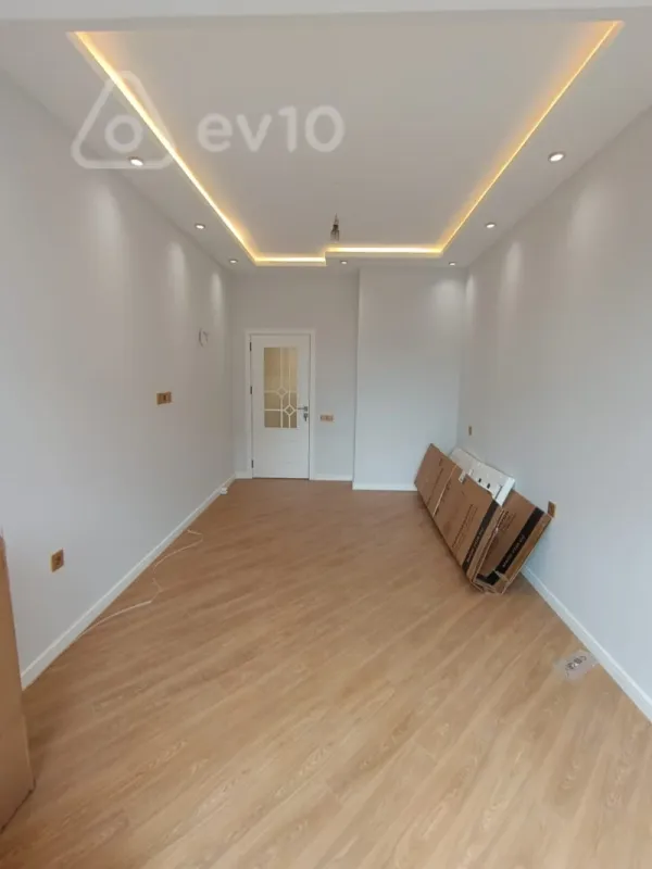 Satılır 2 otaqlı yeni tikili 75 m²