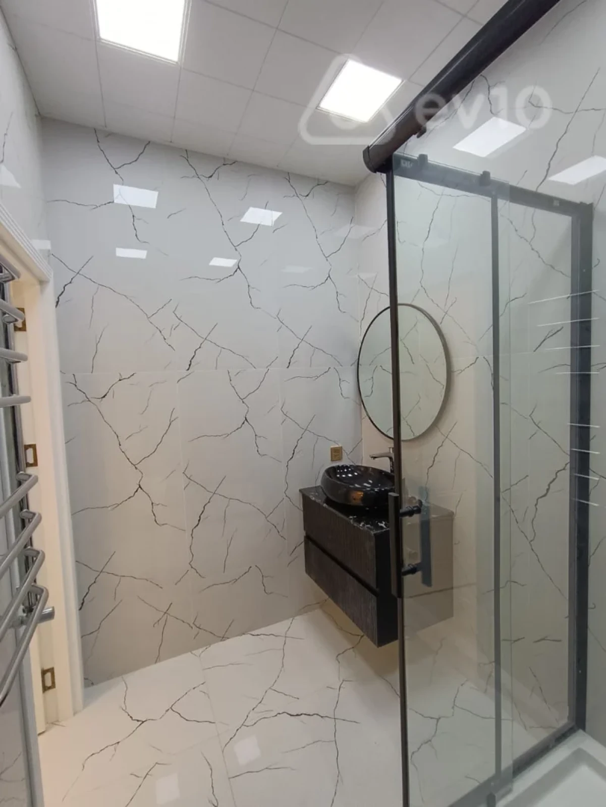 Satılır 2 otaqlı yeni tikili 75 m²