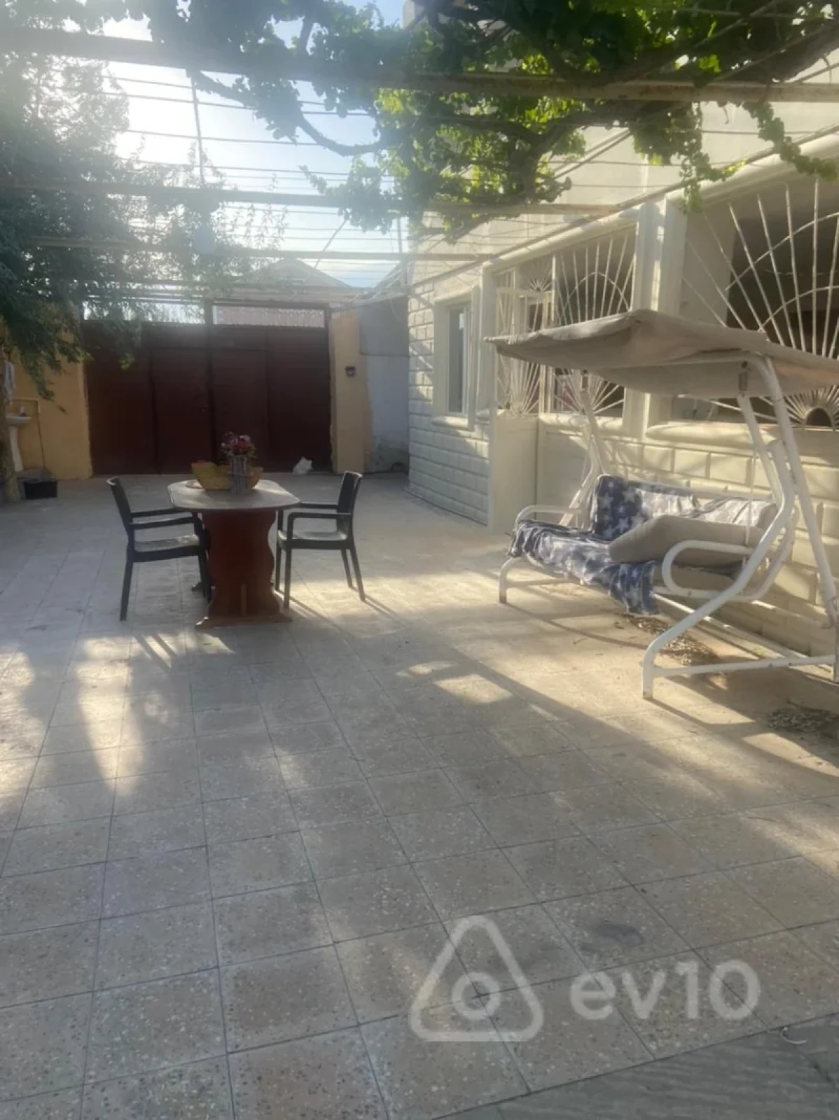 Satılır 5 otaqlı həyət evi 111 m²