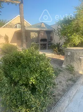 Satılır 5 otaqlı həyət evi 111 m²