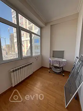 Satılır 3 otaqlı yeni tikili 135 m²