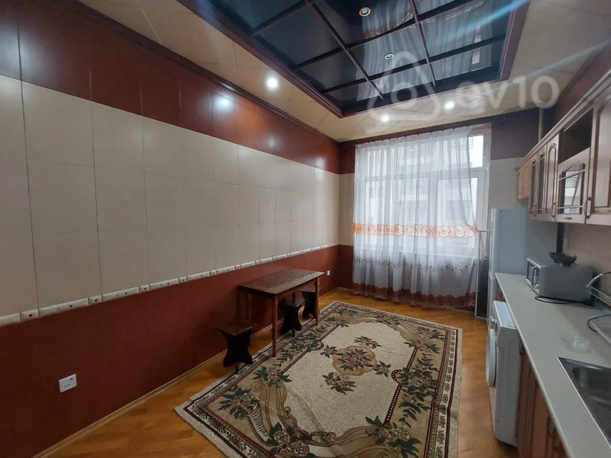 Kirayə verilir 3 otaqlı yeni tikili 141 m²