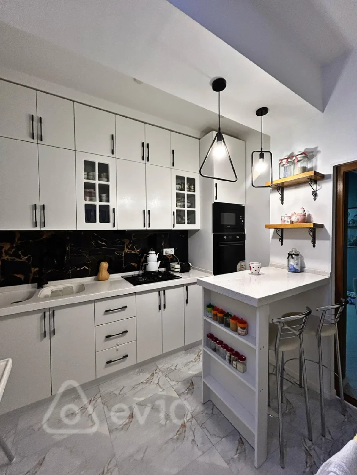 Satılır 1 otaqlı yeni tikili 64.7 m²