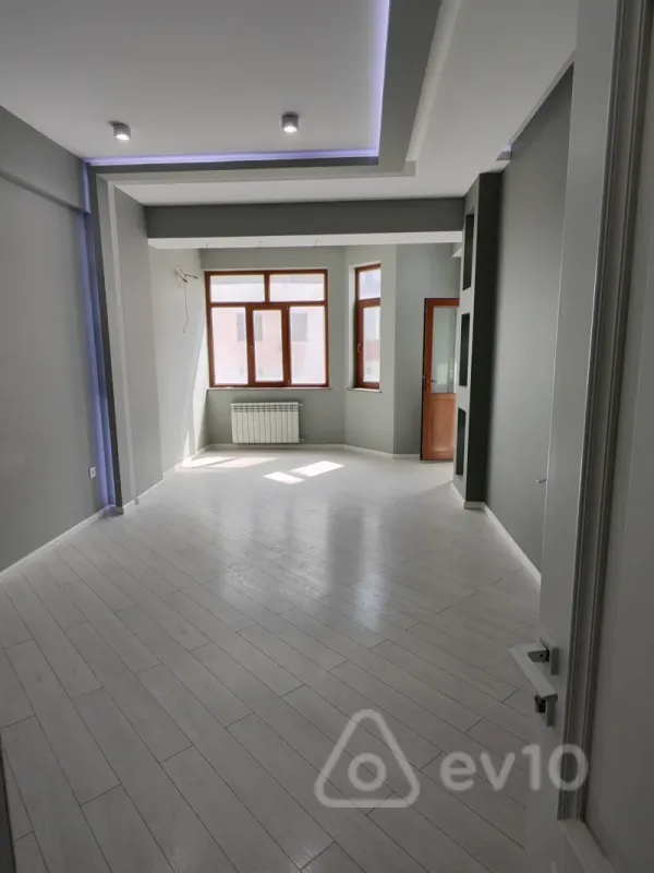 Satılır 1 otaqlı yeni tikili 64.7 m²