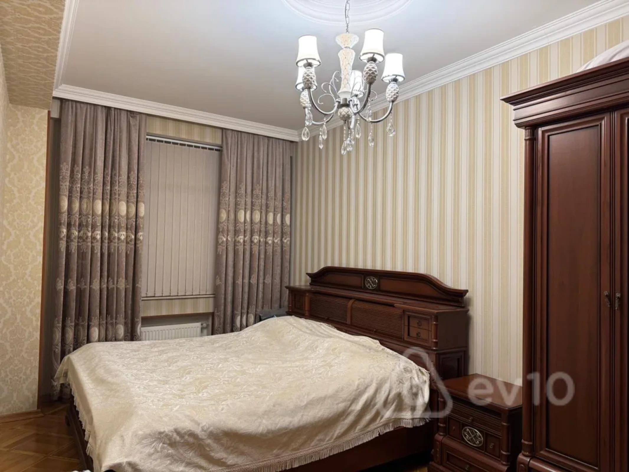 Satılır 2 otaqlı yeni tikili 90 m²