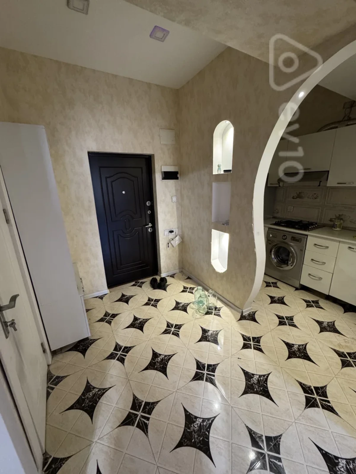 Kirayə verilir 2 otaqlı yeni tikili 58 m²