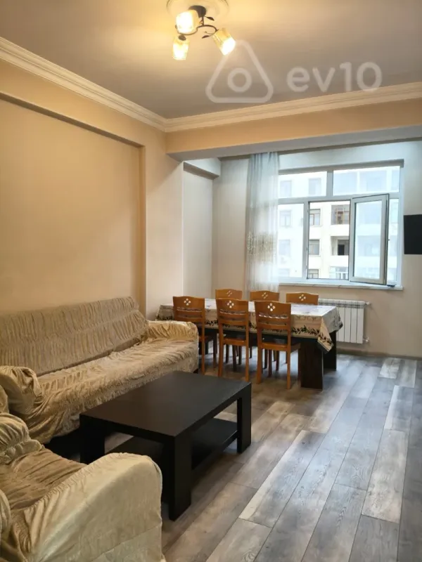 Kirayə verilir 2 otaqlı yeni tikili 60 m²