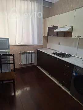 Kirayə verilir 1 otaqlı yeni tikili 50 m²