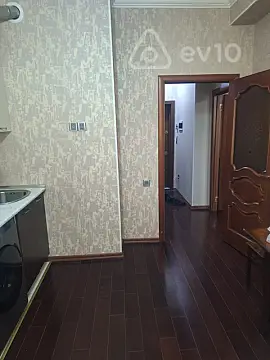 Kirayə verilir 1 otaqlı yeni tikili 50 m²