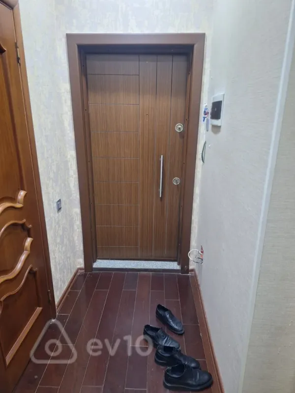 Kirayə verilir 1 otaqlı yeni tikili 50 m²