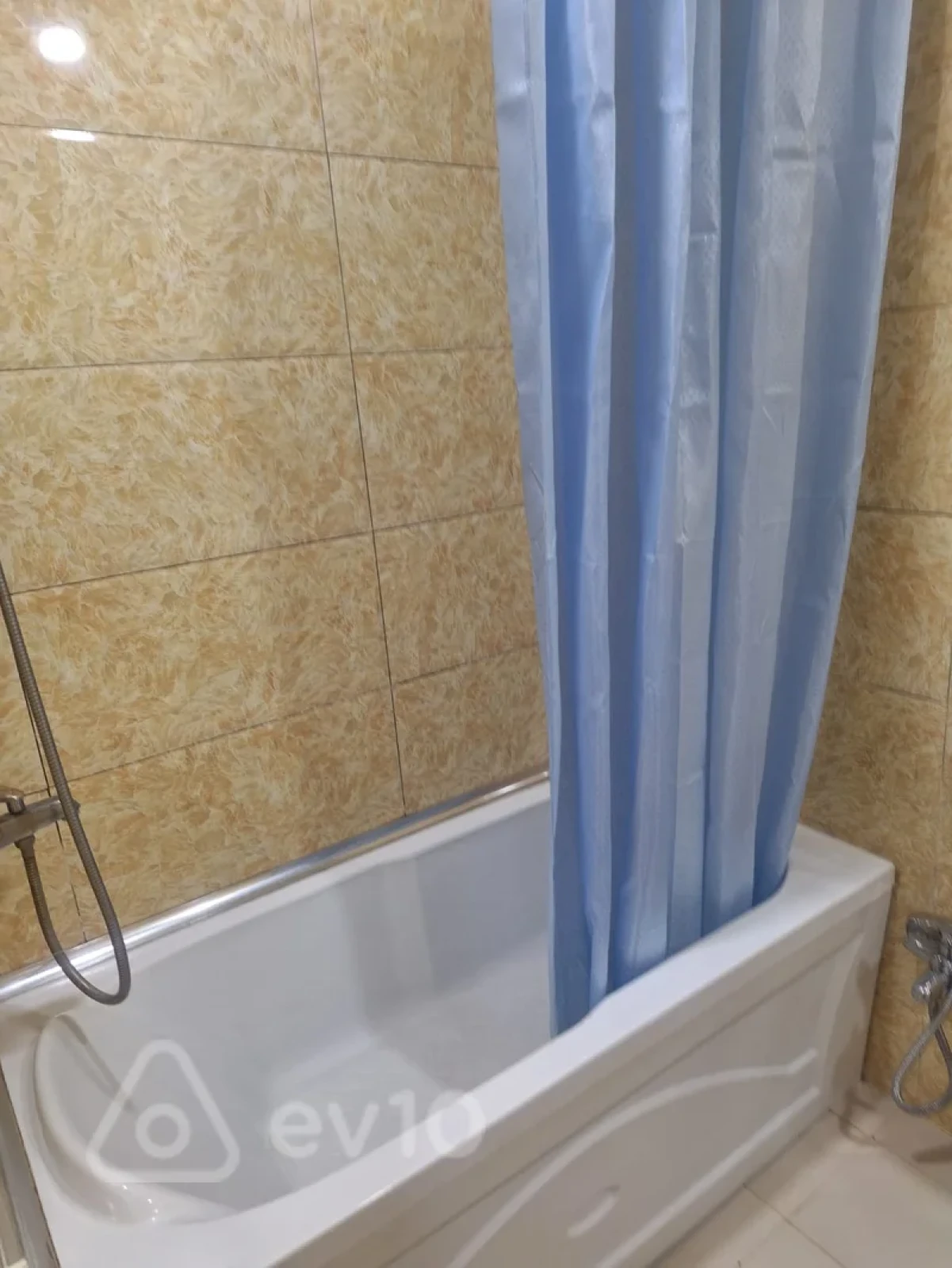 Kirayə verilir 1 otaqlı yeni tikili 50 m²