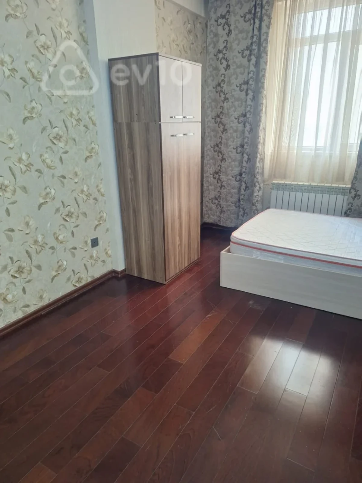Kirayə verilir 1 otaqlı yeni tikili 50 m²