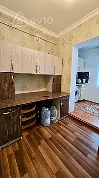 Satılır 2 otaqlı köhnə tikili 49 m²