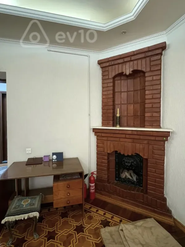 Kirayə verilir 3 otaqlı ofis 100 m²