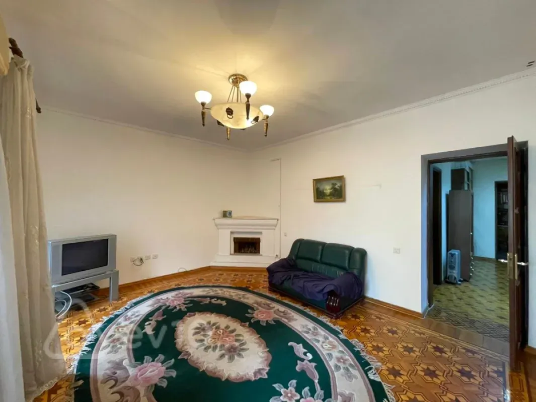 Kirayə verilir 3 otaqlı ofis 100 m²