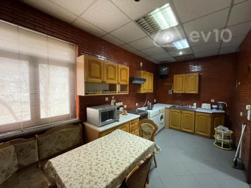 Kirayə verilir 3 otaqlı ofis 100 m²