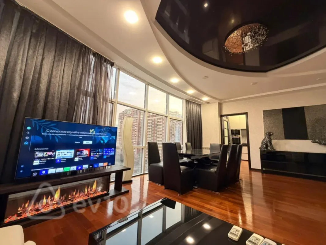 Kirayə verilir 3 otaqlı yeni tikili 110 m²