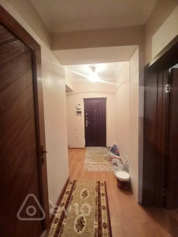 Satılır 2 otaqlı yeni tikili 60 m²