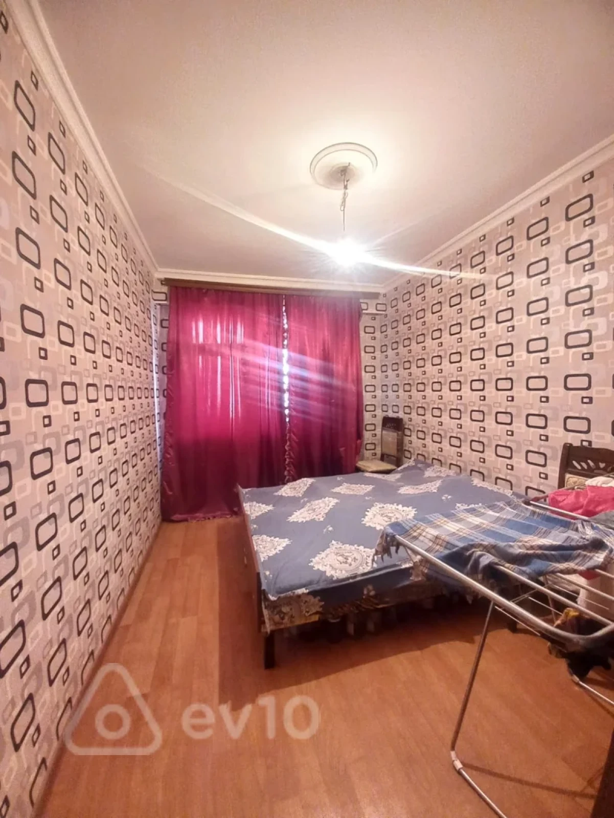 Satılır 2 otaqlı yeni tikili 60 m²