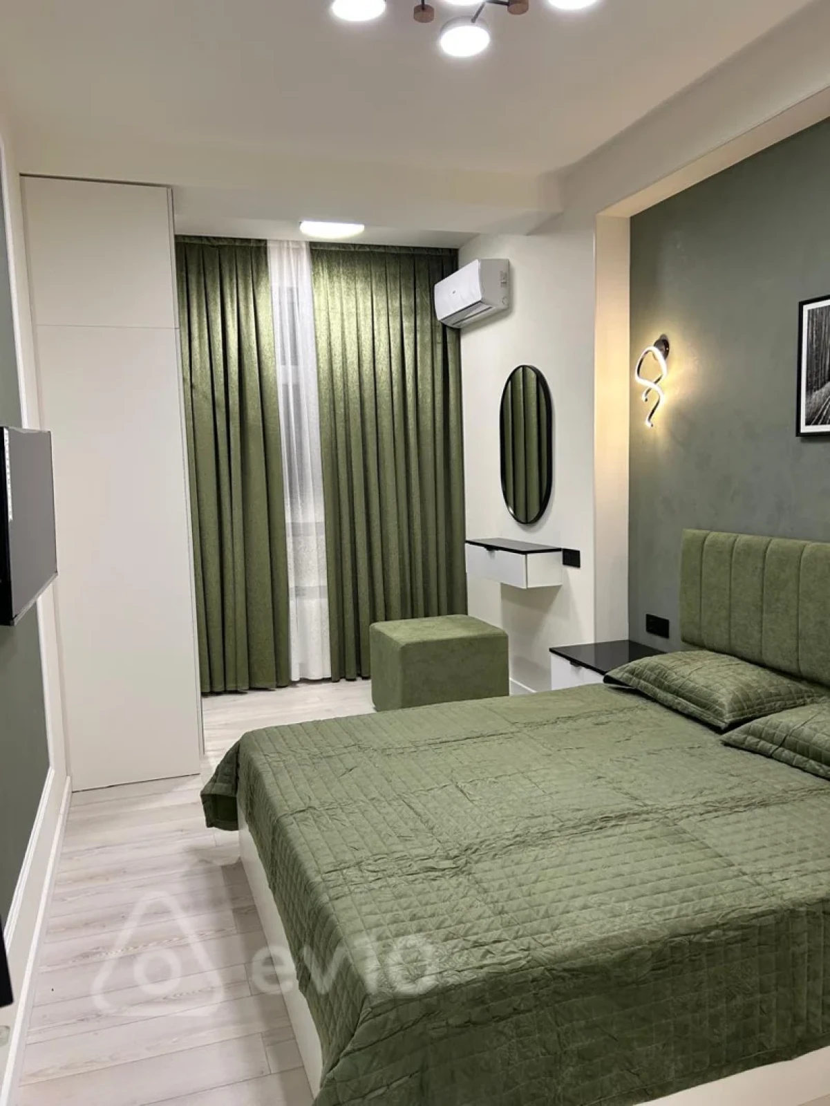 Satılır 2 otaqlı yeni tikili 78 m²