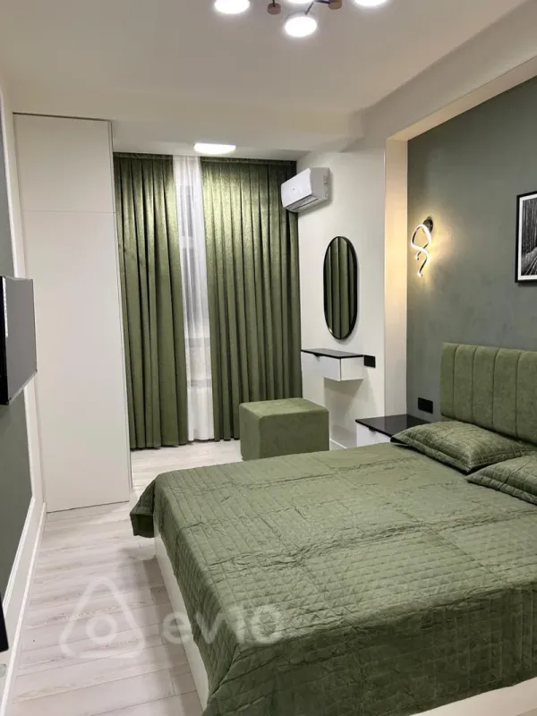 Satılır 2 otaqlı yeni tikili 78 m²