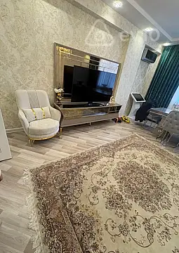 Kirayə verilir 3 otaqlı yeni tikili 90 m²