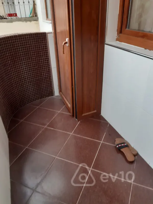 Satılır 2 otaqlı yeni tikili 80 m²