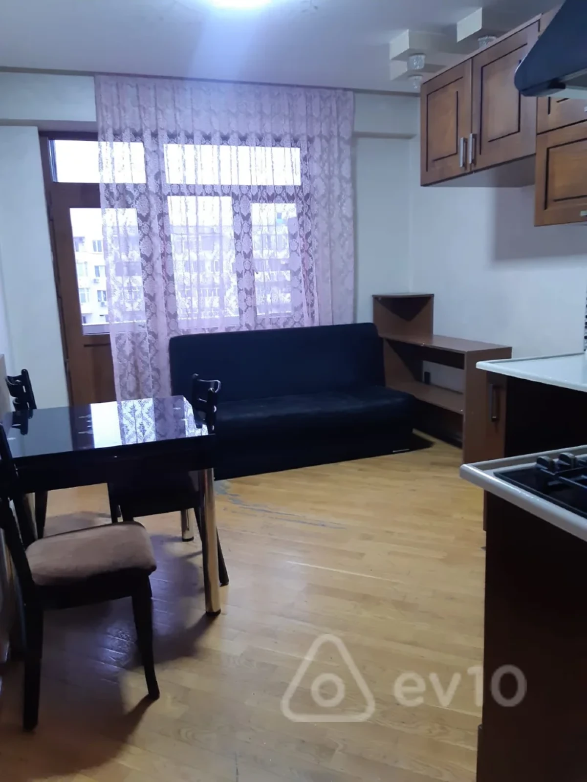 Satılır 2 otaqlı yeni tikili 80 m²