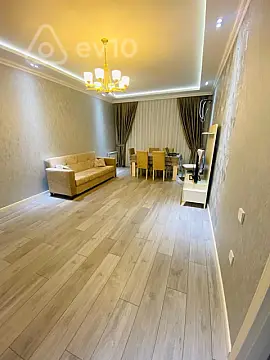 Kirayə verilir 2 otaqlı yeni tikili 107 m²