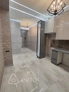 Satılır 2 otaqlı yeni tikili 88 m²