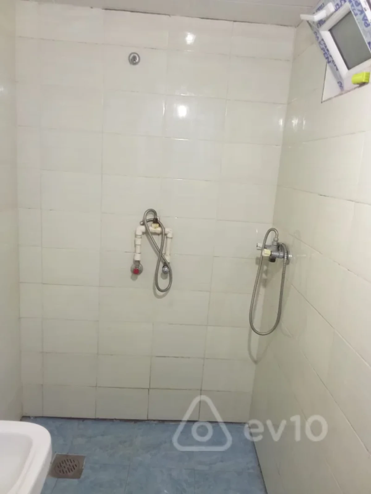 Kirayə verilir 4 otaqlı həyət evi 100 m²